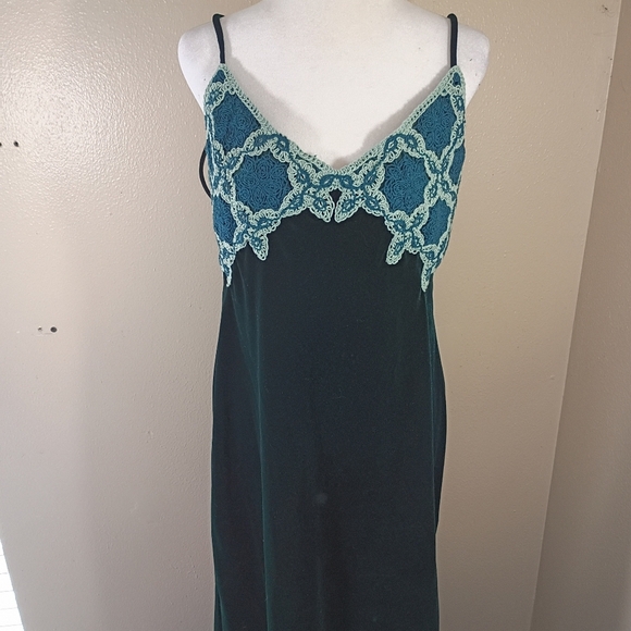 Zara Dresses & Skirts - Zara Green Velvet Crochet Details Maxi Formal Dress NWTS